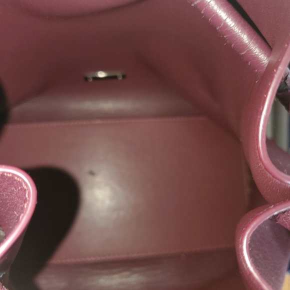 SOLD - Bucket Bag - Picture 8 of 8